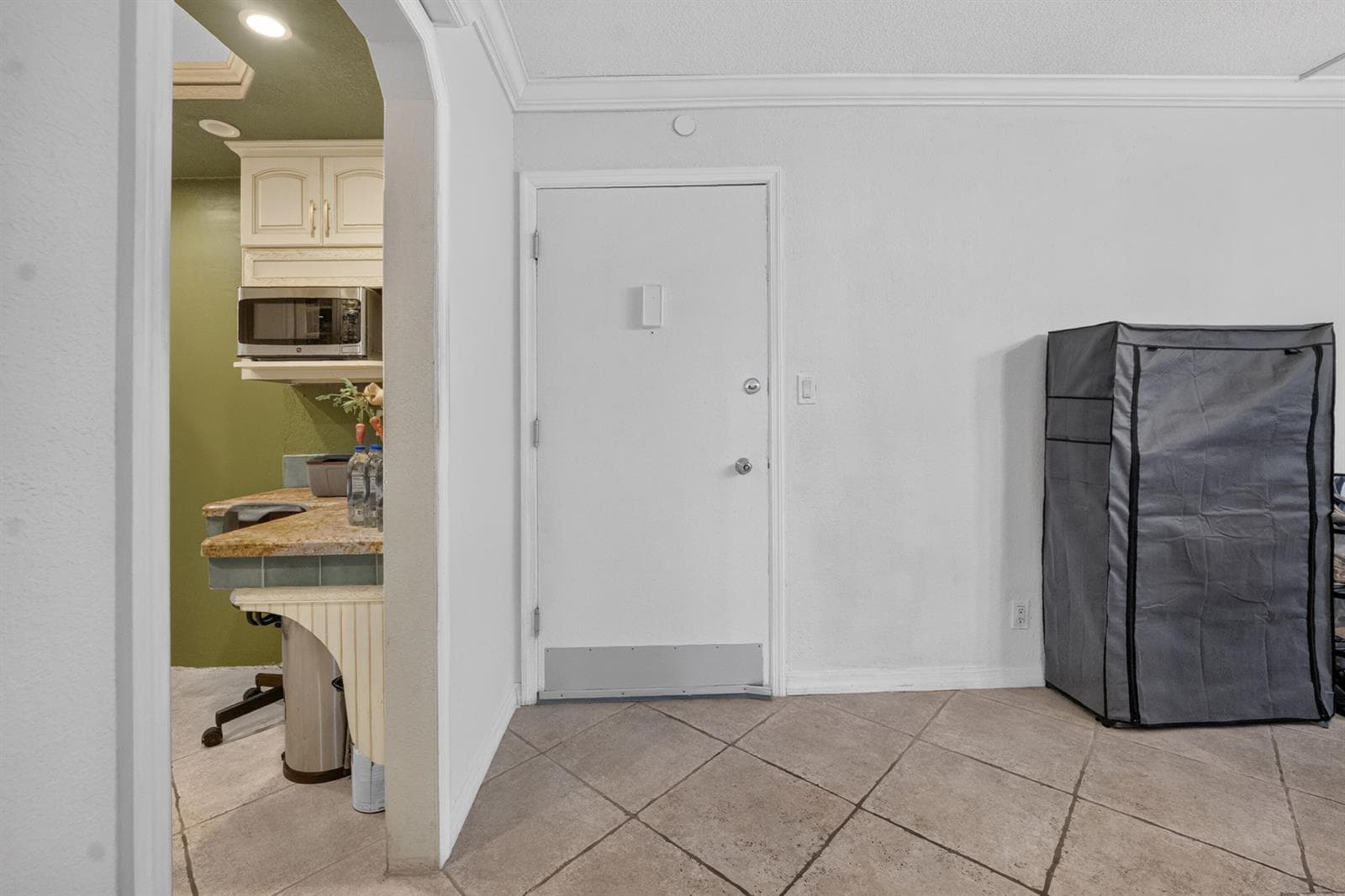 05-301-N-Ocean-Blvd-apt-1006-Pompano-Bea