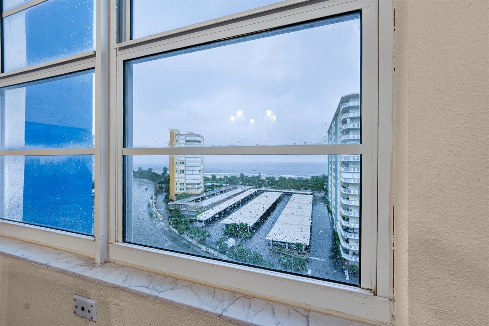 14-301-N-Ocean-Blvd-apt-1006-Pompano-Bea