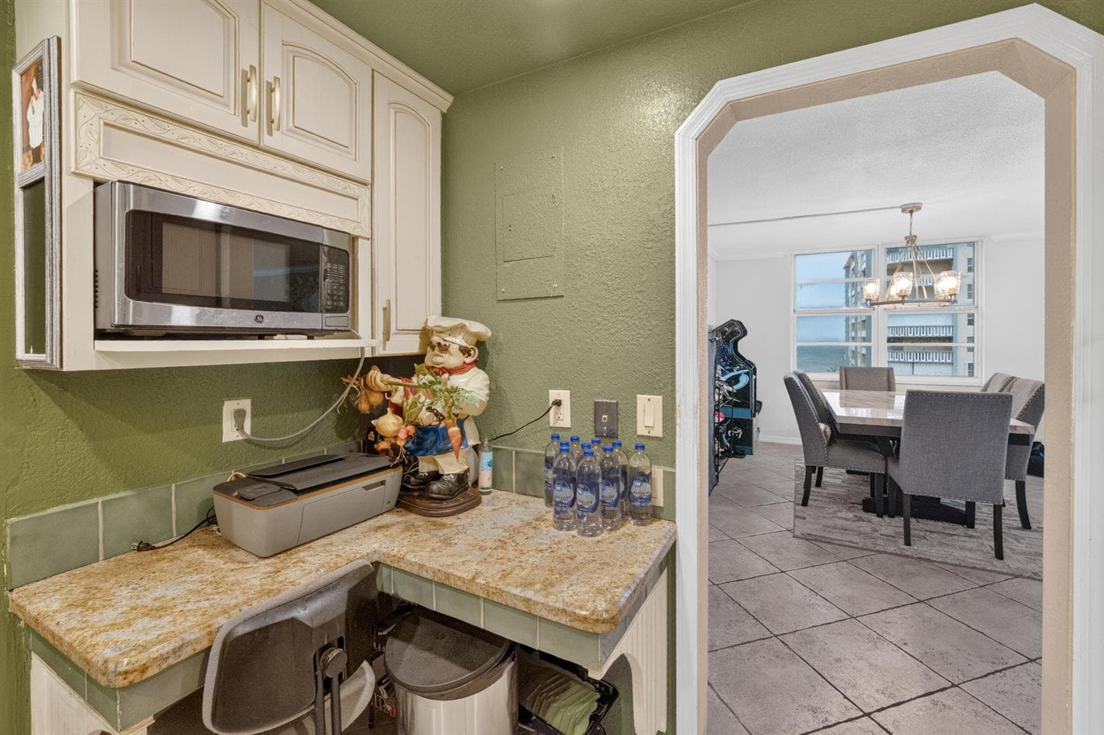 10-301-N-Ocean-Blvd-apt-1006-Pompano-Bea