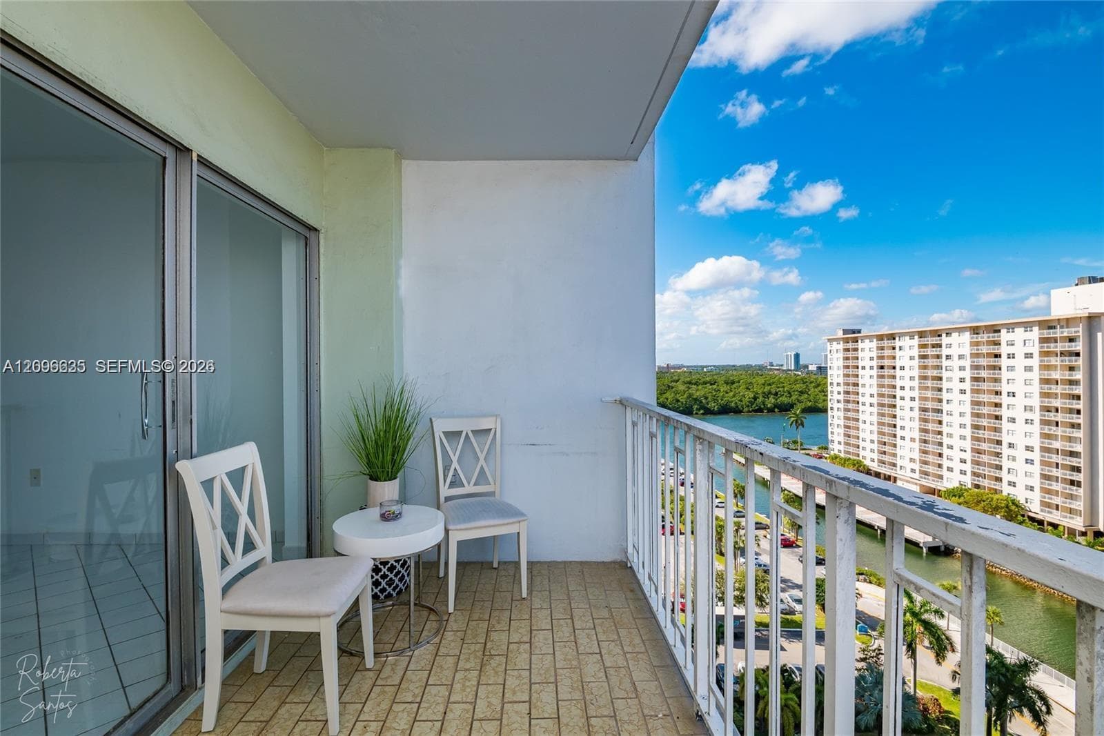 ARLEN HOUSE WEST CONDO · #1227 in Sunny Isles Beach - Photo 7