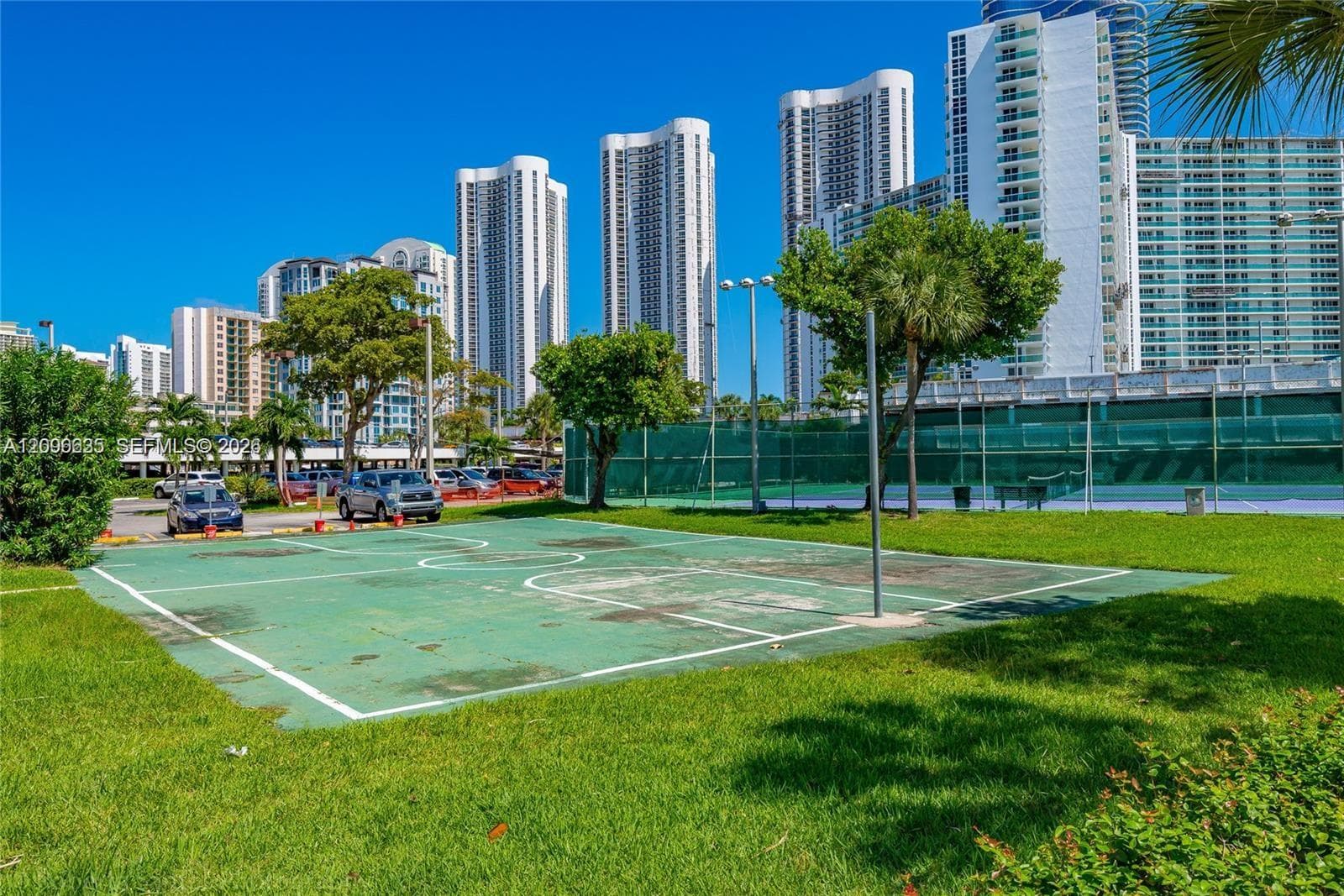 ARLEN HOUSE WEST CONDO · #1227 in Sunny Isles Beach - Photo 33