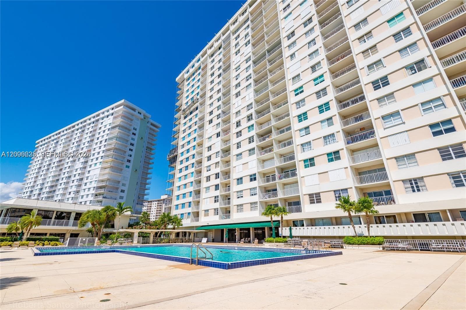 ARLEN HOUSE WEST CONDO · #1227 in Sunny Isles Beach - Photo 29