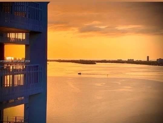 Towers of Quayside #2 · #710 in Miami - Photo 46