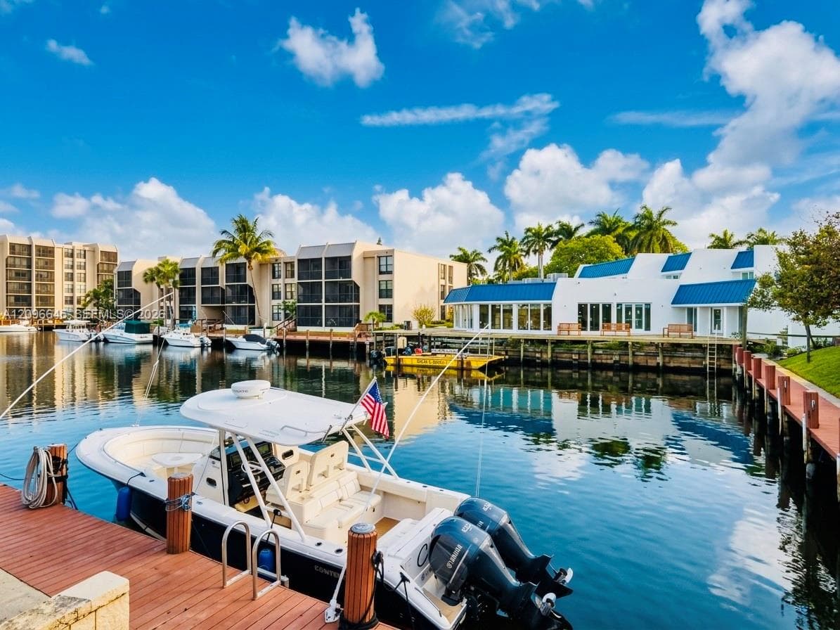 Boca Bayou · #304 in Boca Raton - Photo 32