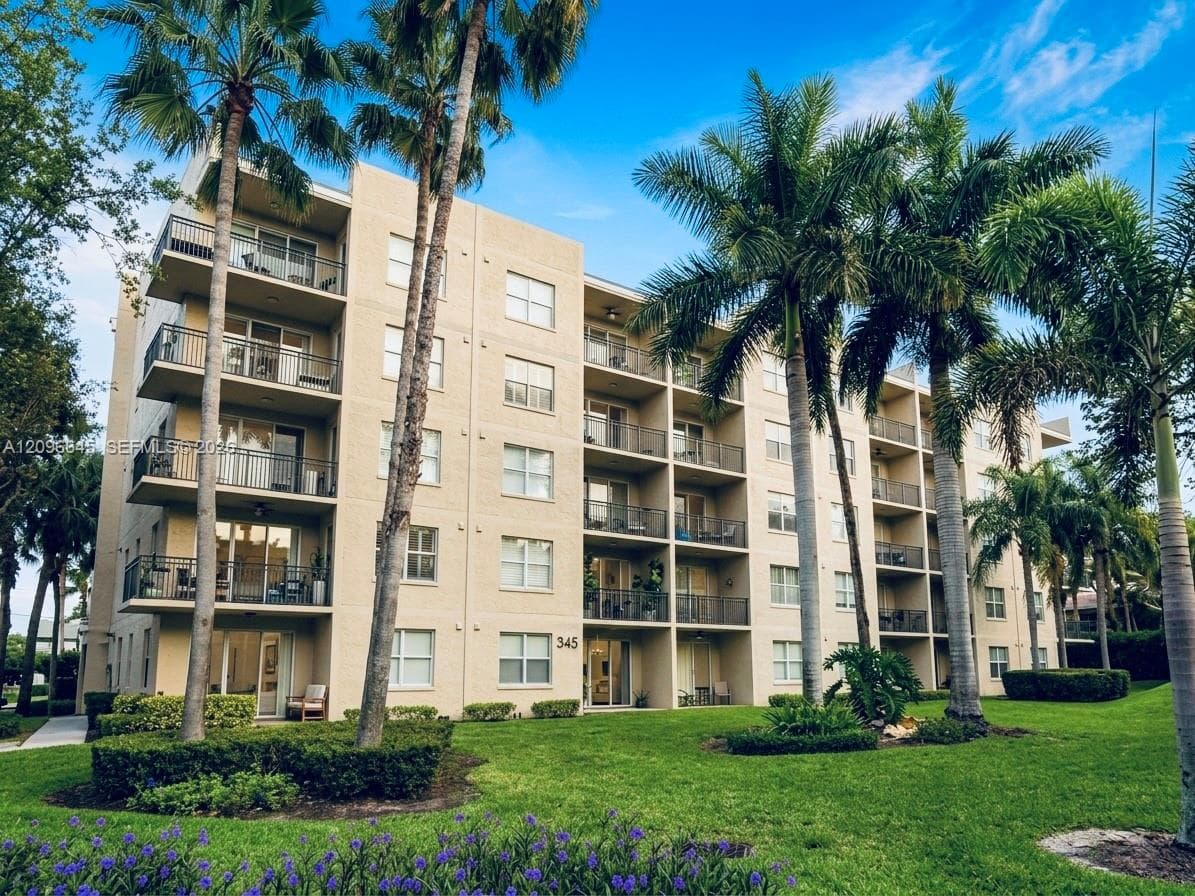 Boca Bayou · #304 in Boca Raton - Photo 24