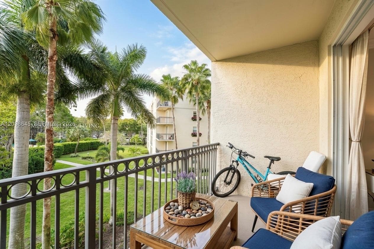 Boca Bayou · #304 in Boca Raton - Photo 21