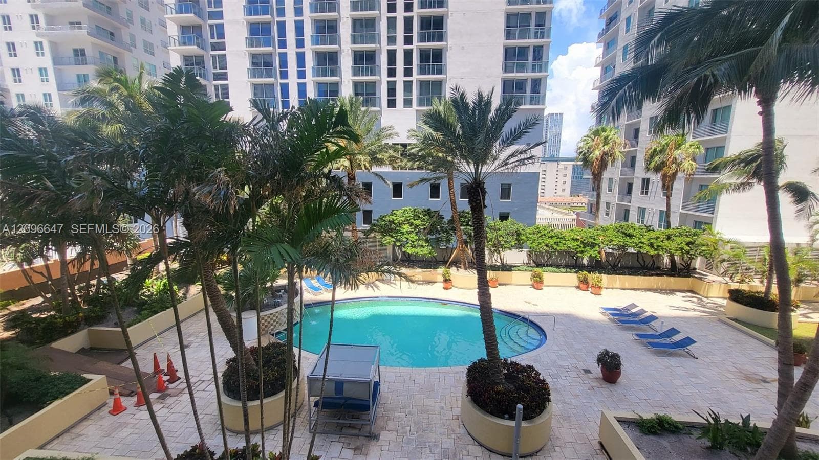 Vizcayne South · #1004 in Miami - Photo 4