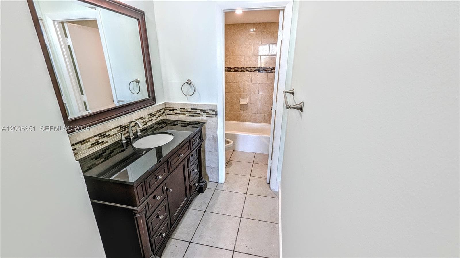 Arlen House 300 · #206 in Sunny Isles Beach - Photo 18