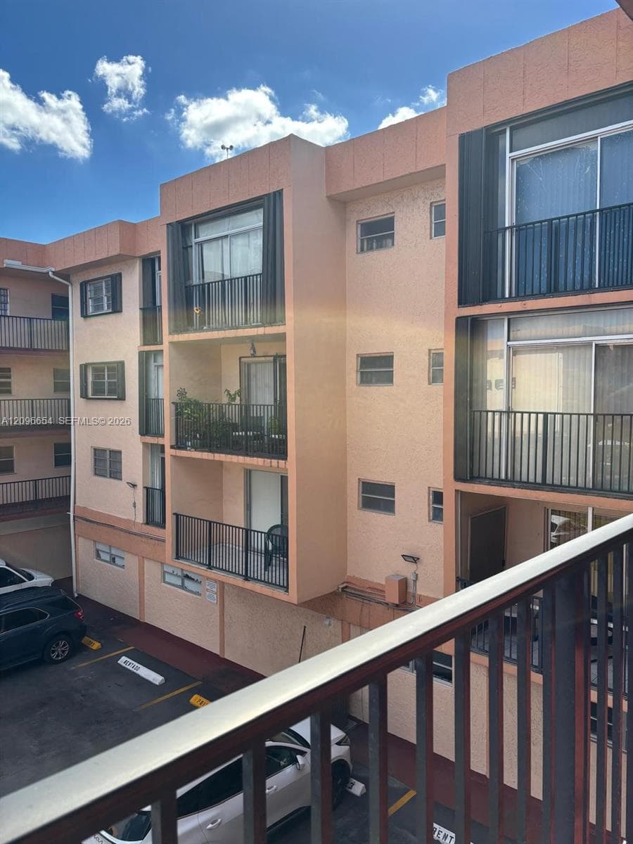 WESTLAND COURTS CONDO · #321 in Hialeah - Photo 31