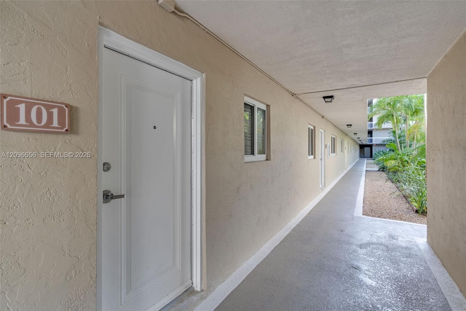 VILLAGE OF KINGS CREEK CO · #B101 in Miami - Photo 32