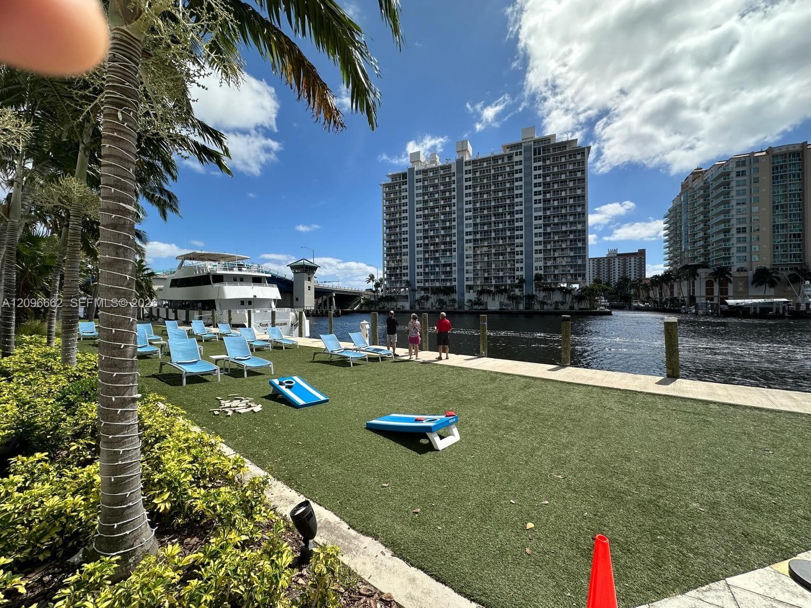 GALLERY ONE CONDO · #317 in Fort Lauderdale - Photo 2