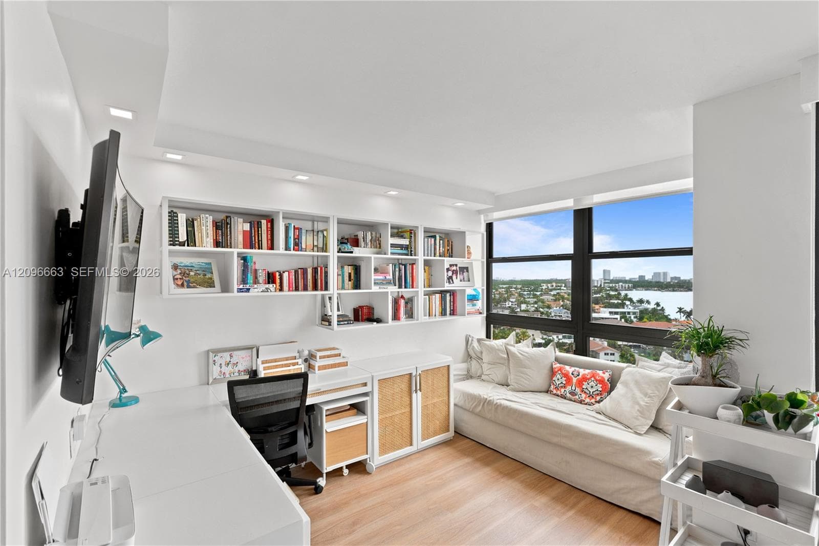 1000 ISL BLVD WILLIAMS IS · #1402 in Aventura - Photo 9