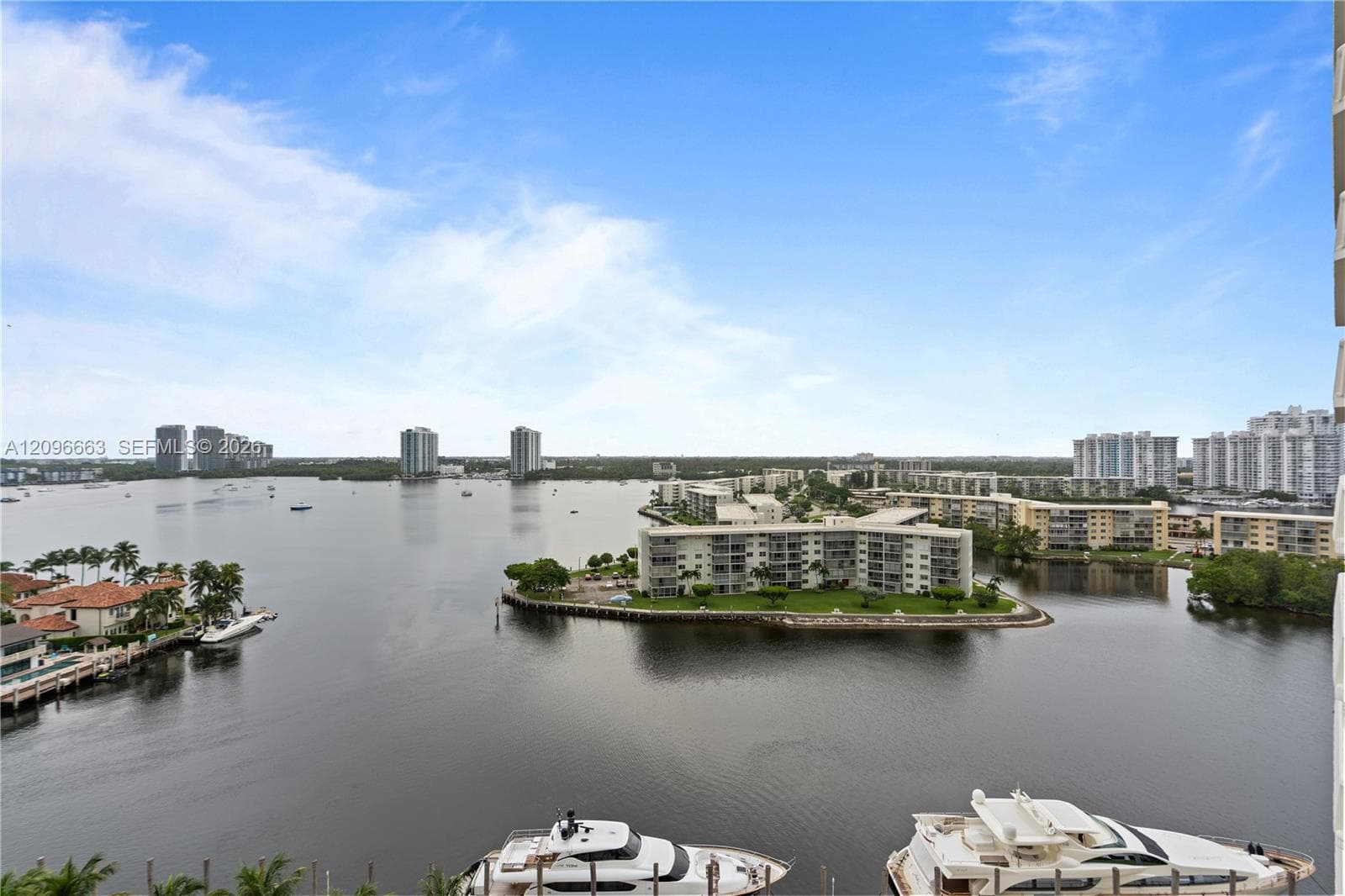 1000 ISL BLVD WILLIAMS IS · #1402 in Aventura - Photo 24