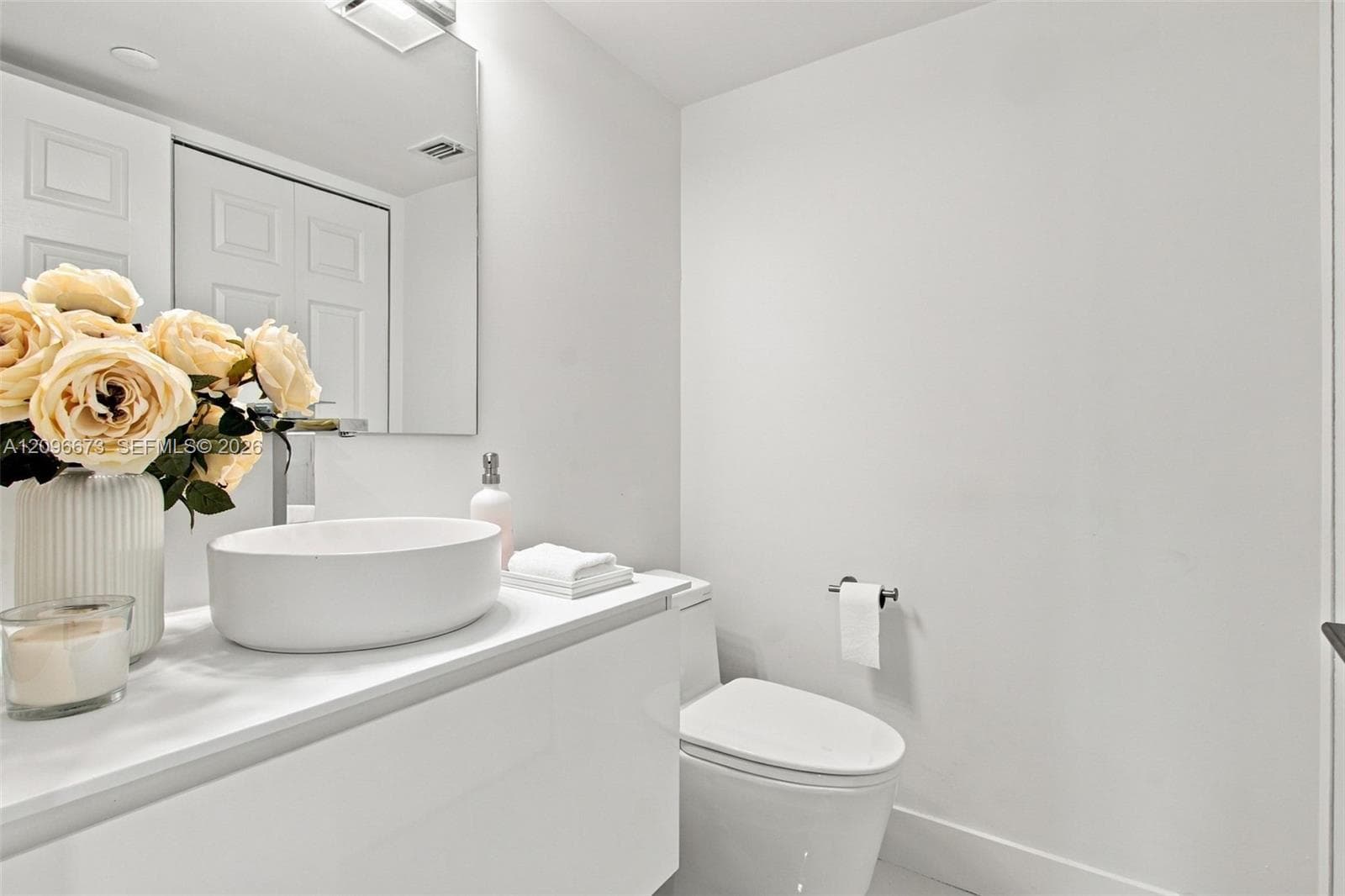 Mystic Pointe Tower 200 · #2811 in Aventura - Photo 23