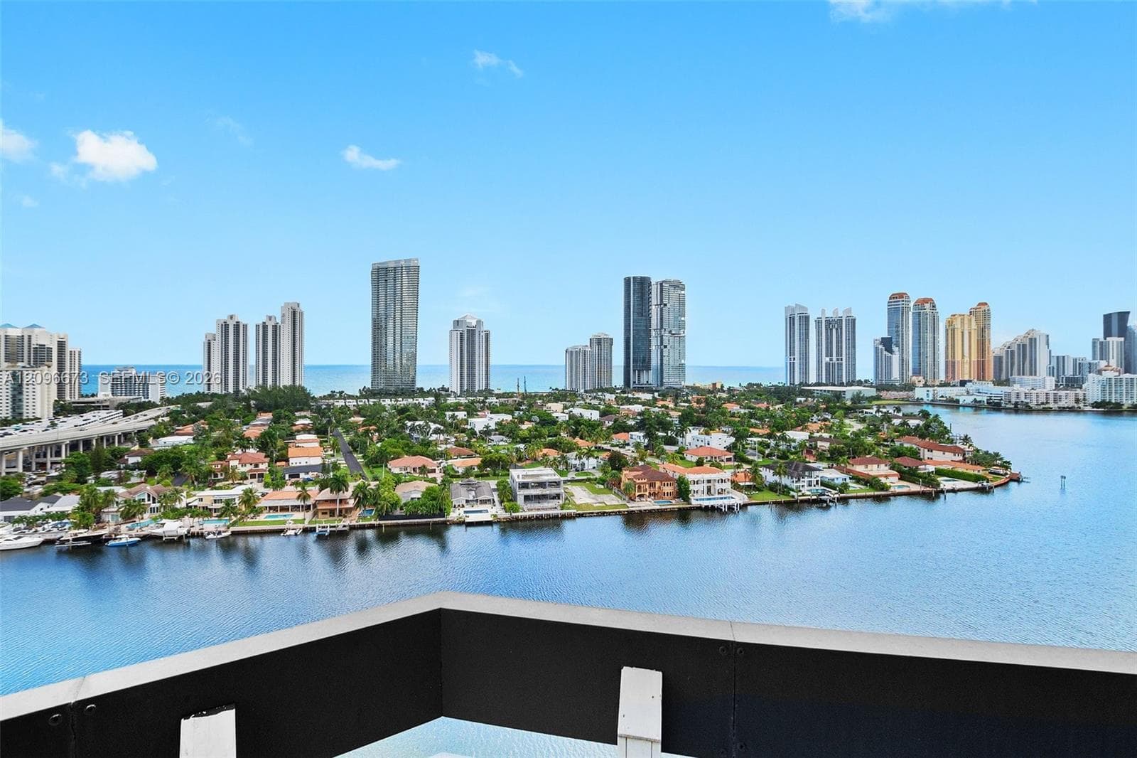 Mystic Pointe Tower 200 · #2811 in Aventura - Photo 3