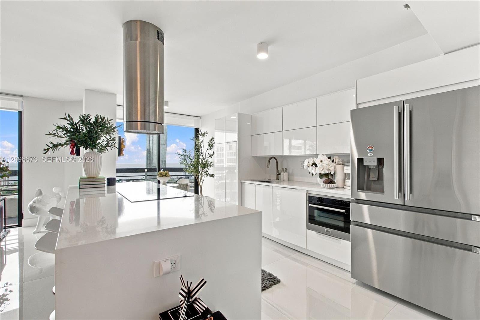Mystic Pointe Tower 200 · #2811 in Aventura - Photo 5