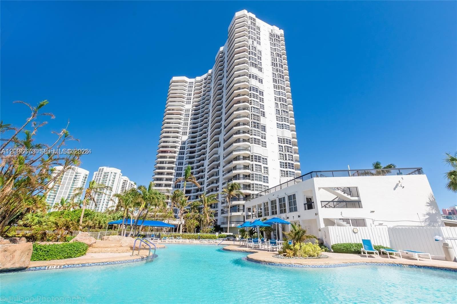 Mystic Pointe Tower 200 · #2811 in Aventura - Photo 30