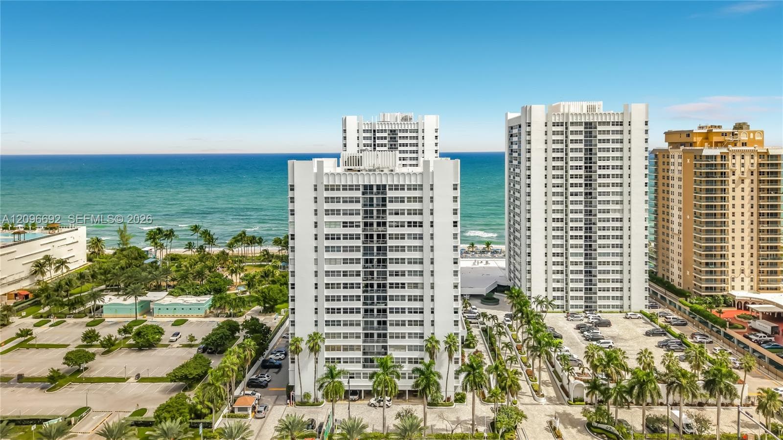 LA MER · #304 in Hallandale Beach - Photo 33