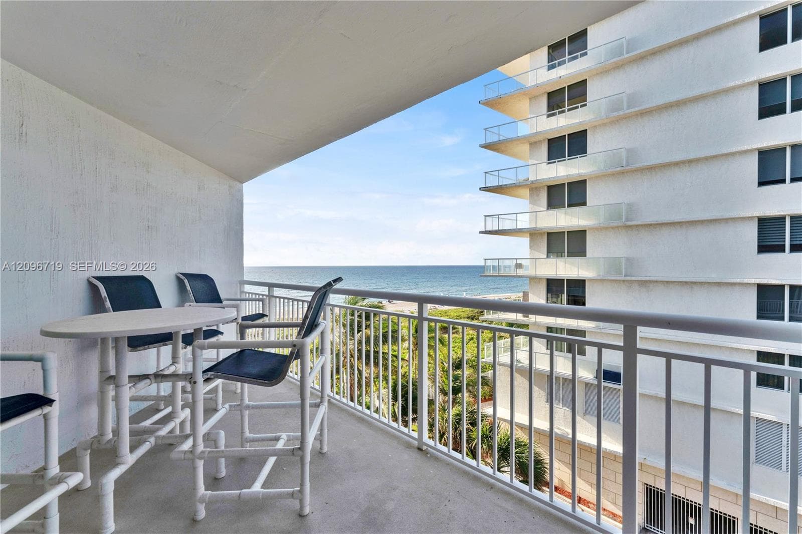 BREAKERS CONDOMINIUM · #511 in Pompano Beach - Photo 8