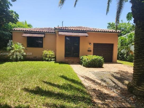 448 Cadagua Ave photo 2