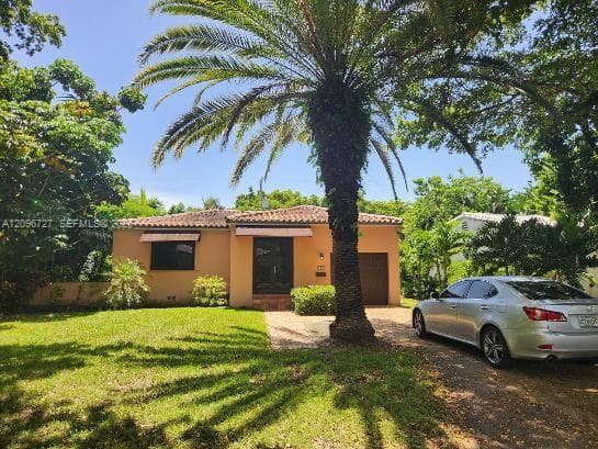 448 Cadagua Ave photo 1