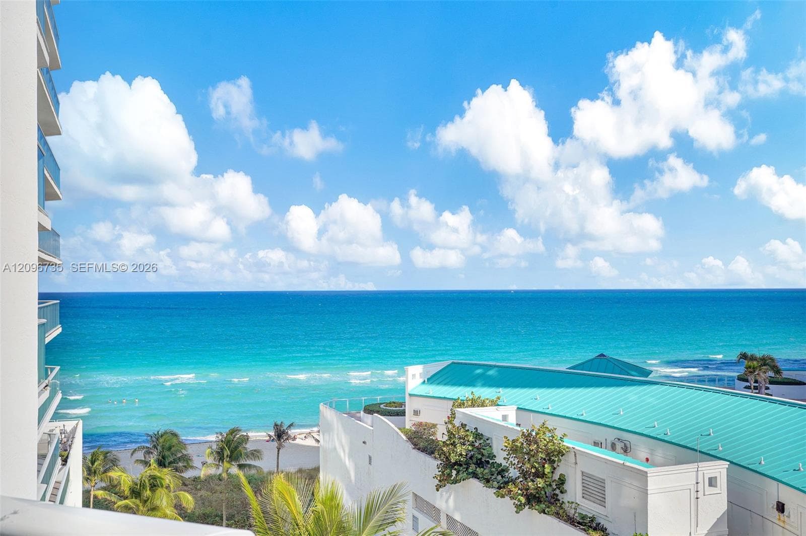 Oceania III · #738 in Sunny Isles Beach - Photo 2