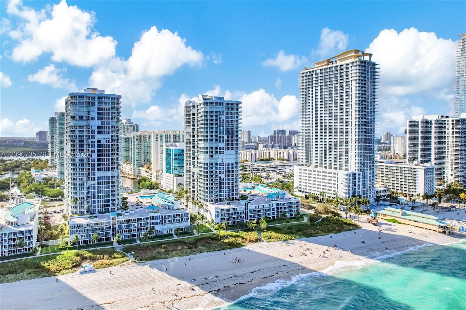 Oceania III · #738 in Sunny Isles Beach - Photo 56