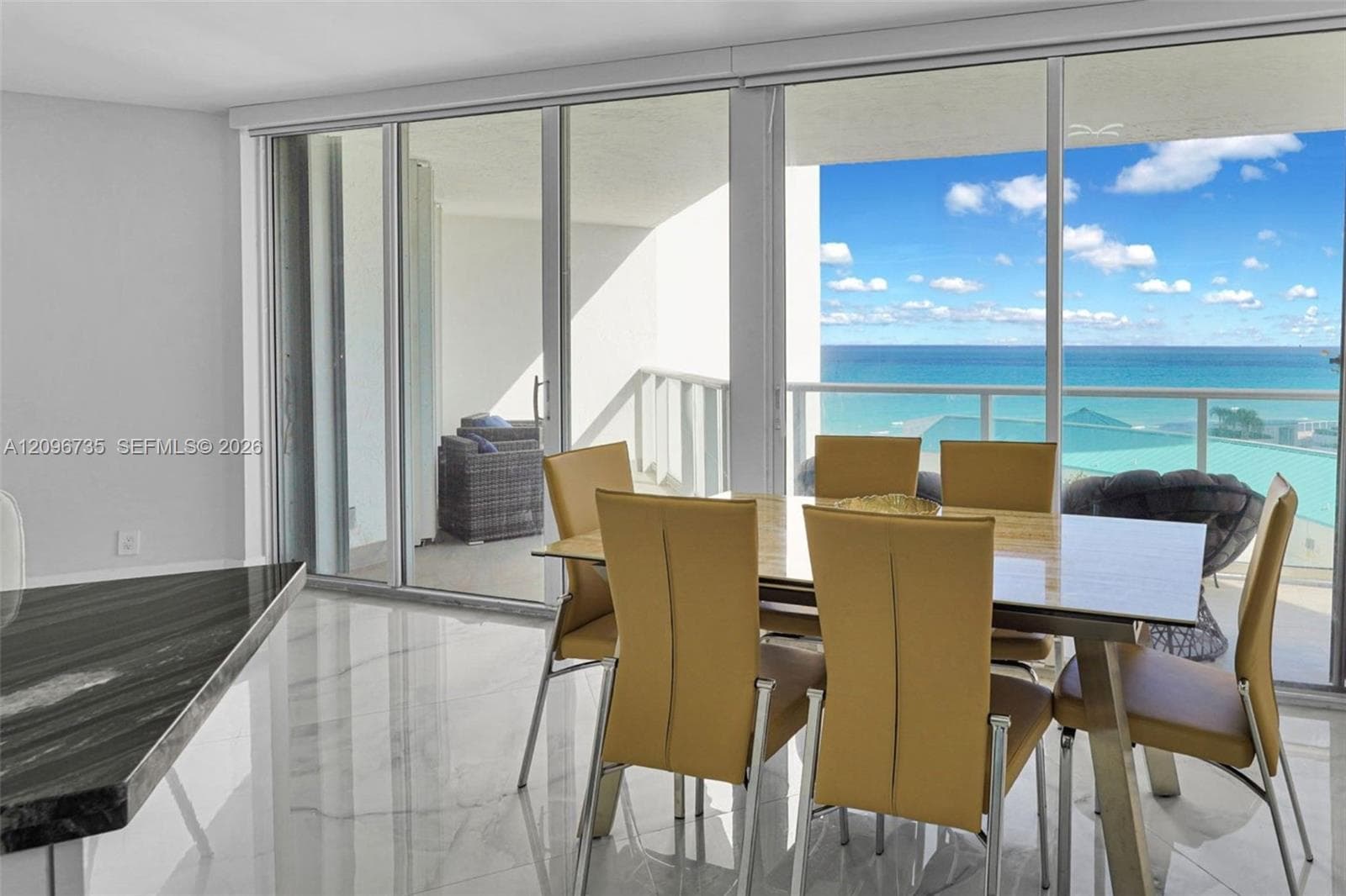 Oceania III · #738 in Sunny Isles Beach - Photo 3