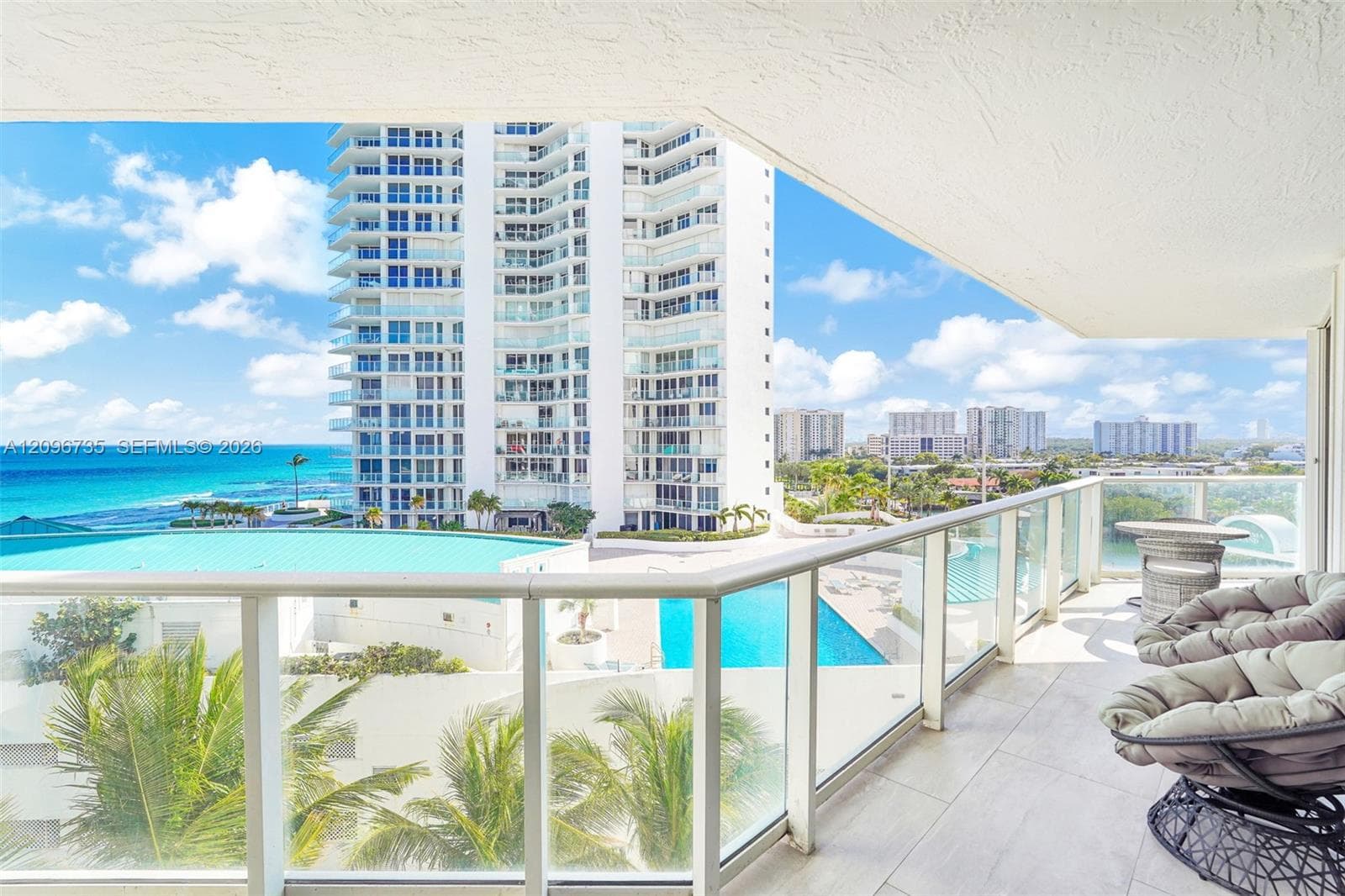 Oceania III · #738 in Sunny Isles Beach - Photo 38