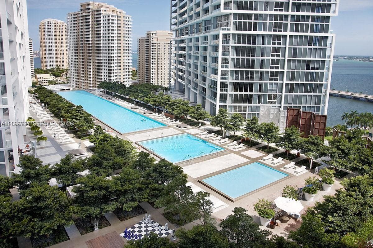 Icon Brickell III · #2605 in Miami - Photo 6