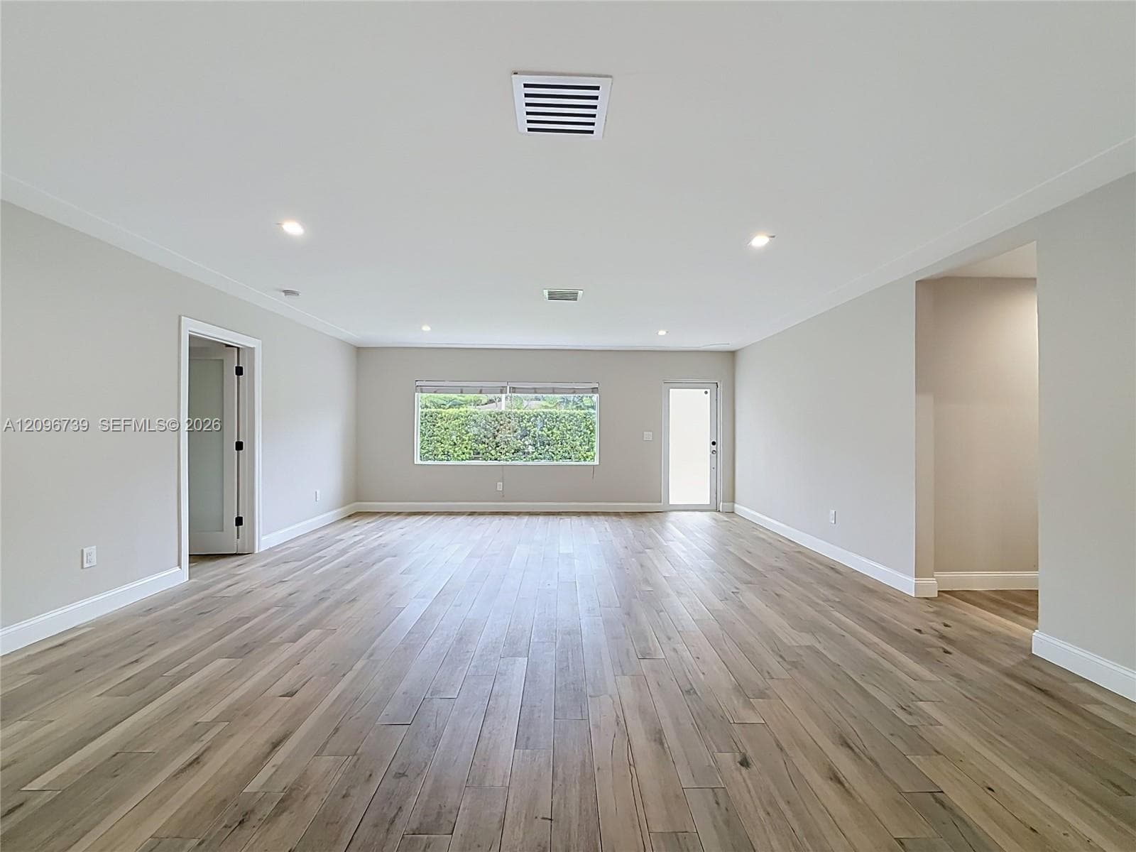 1770 SW 17th Ave photo 16
