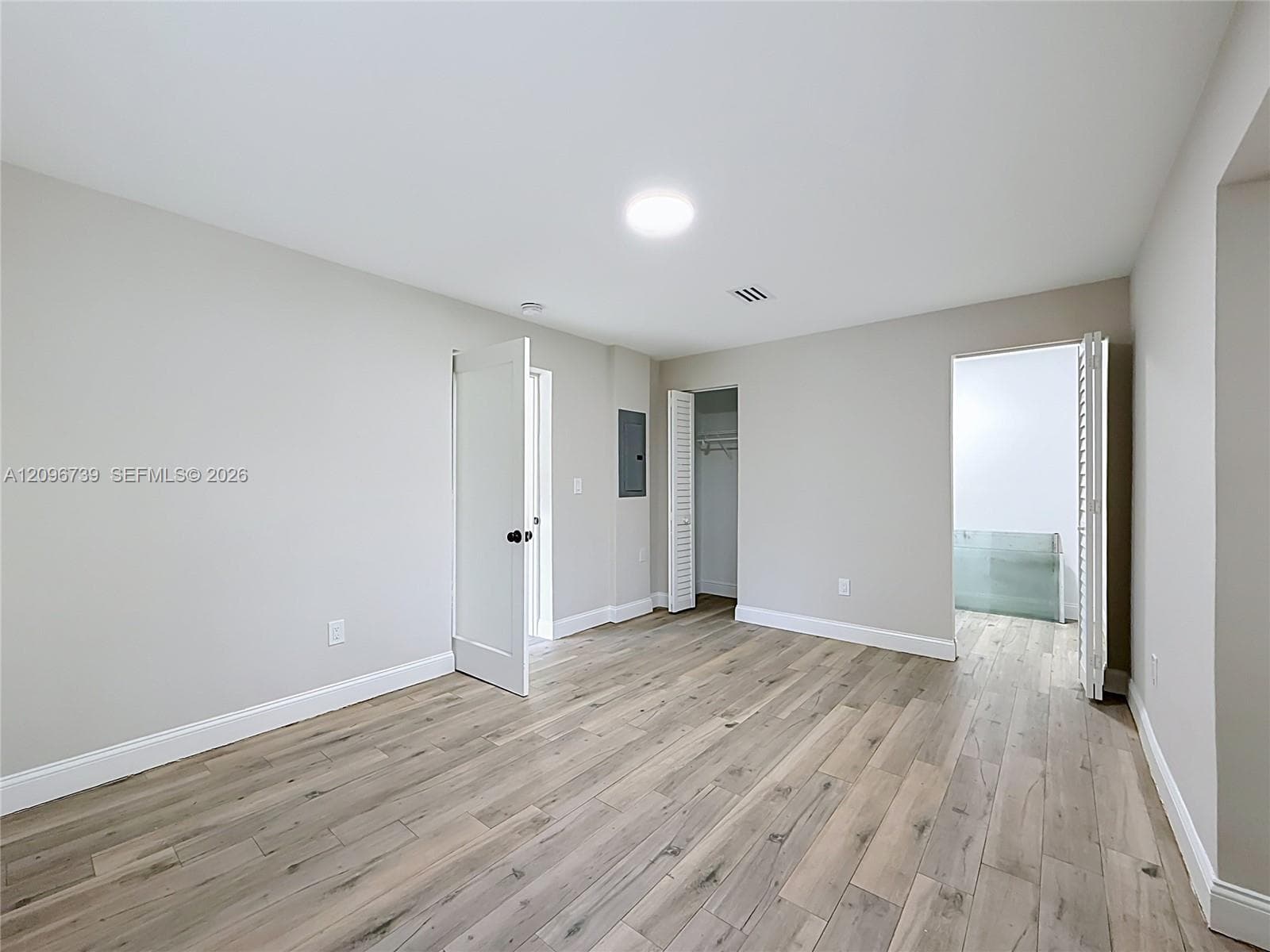 1770 SW 17th Ave photo 36