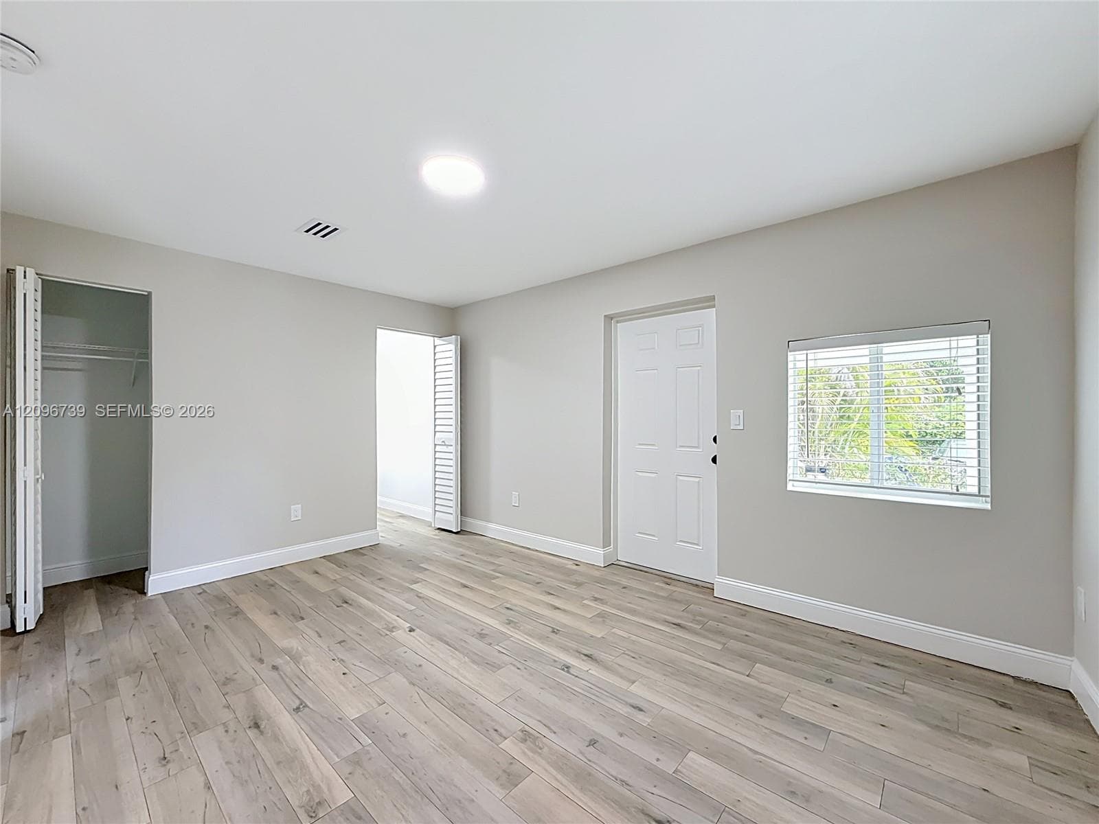 1770 SW 17th Ave photo 37