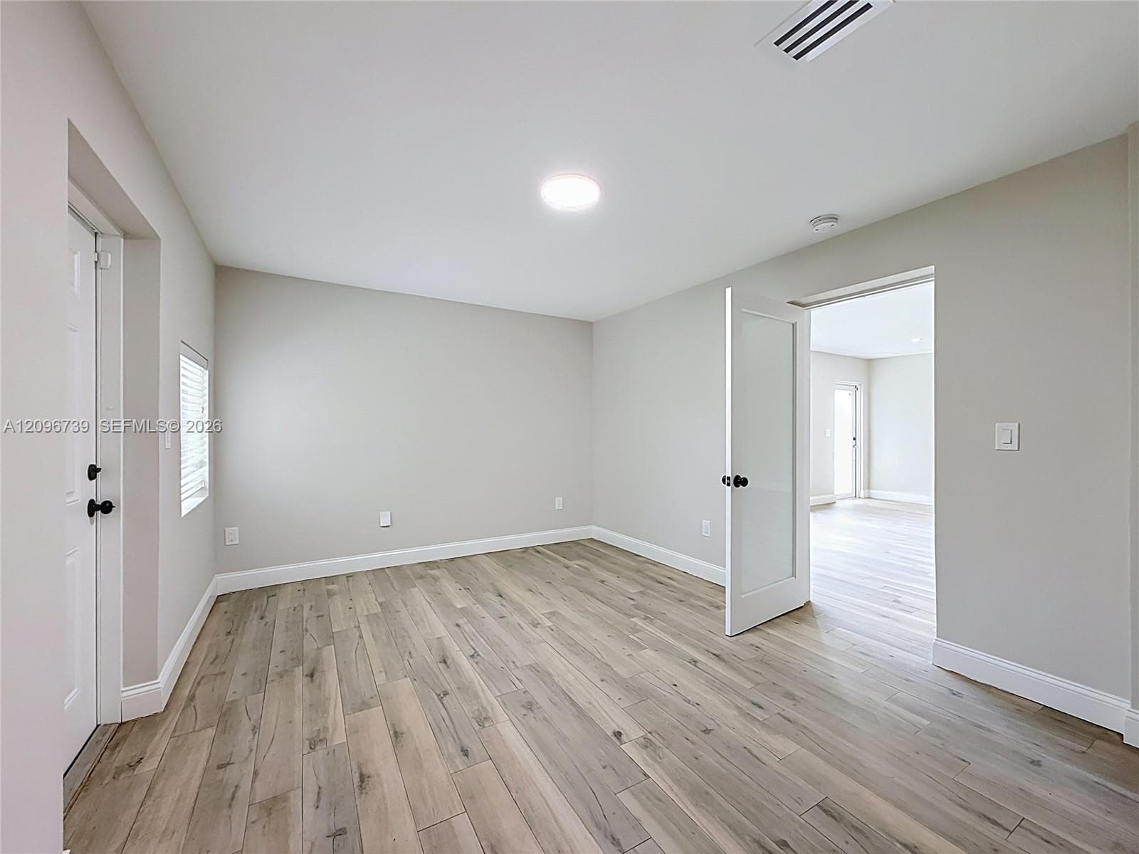 1770 SW 17th Ave photo 35
