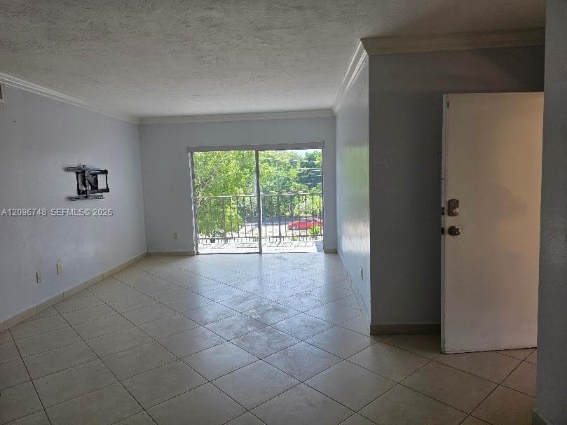 EL LAGO CONDO · #W315 in Miami - Photo 4