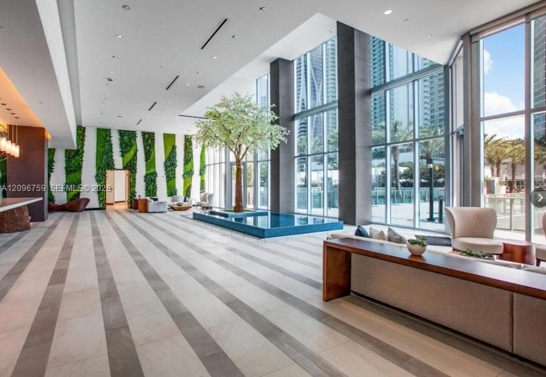 Paramount Miami Worldcenter · #2104 in Miami - Photo 23