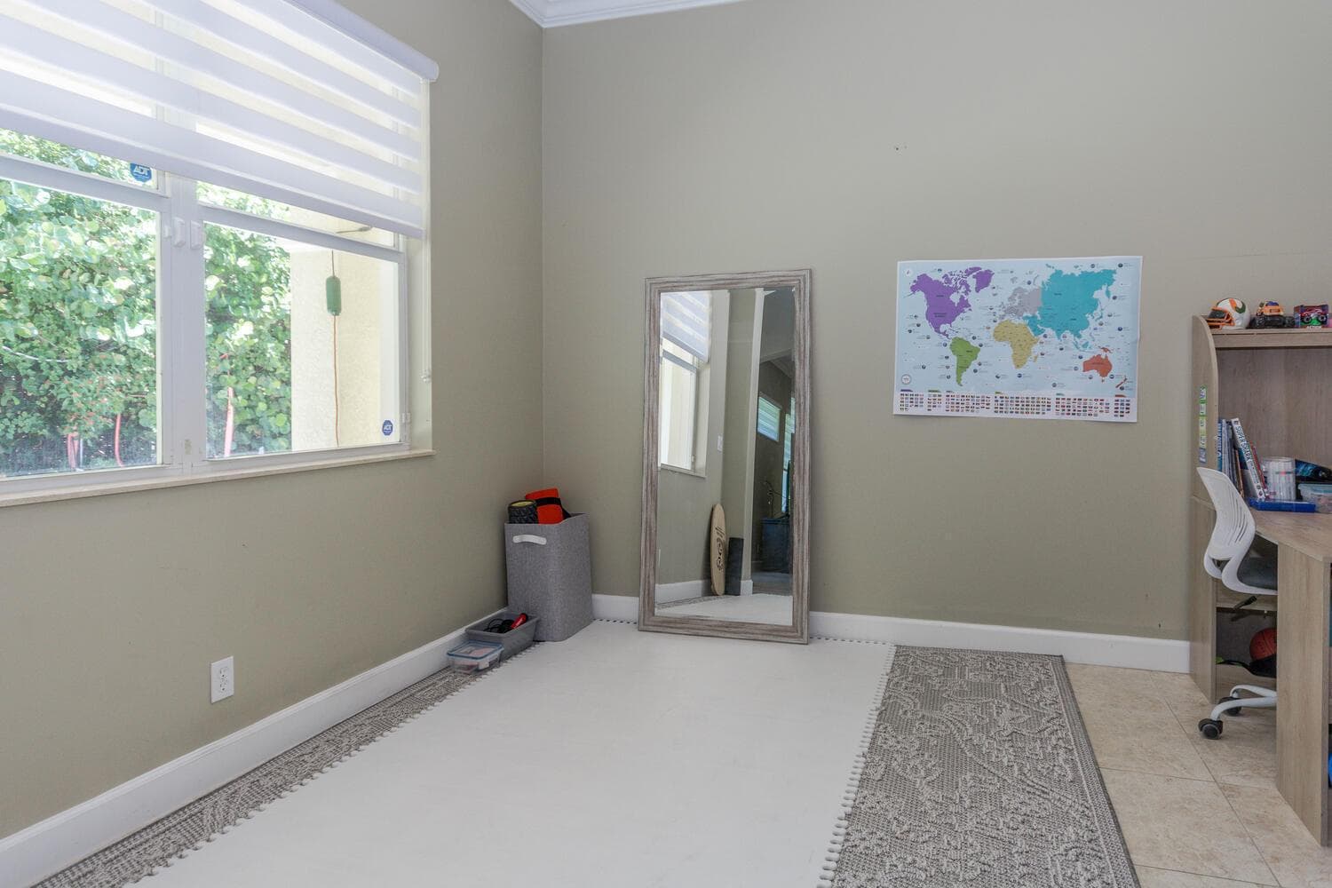 4655 Cadiz Cir Palm Beach-large-036-034-