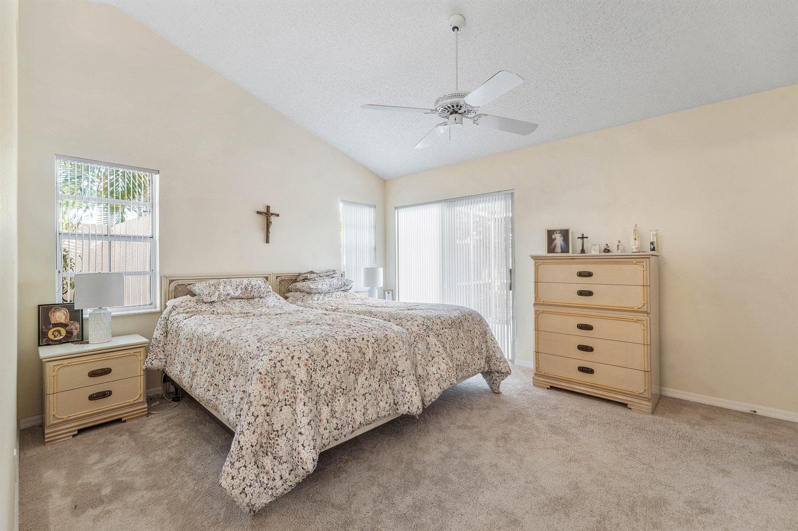020-12ElginLane-PalmBeachGardens-FL-3341