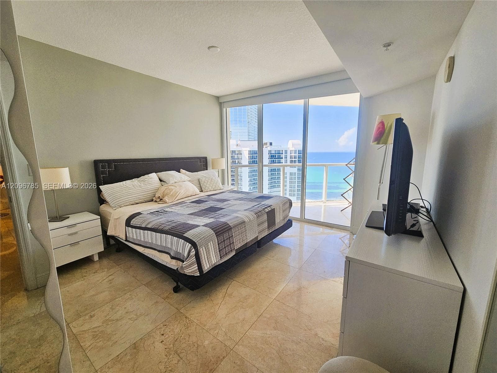 La Perla · #2805 in Sunny Isles Beach - Photo 7