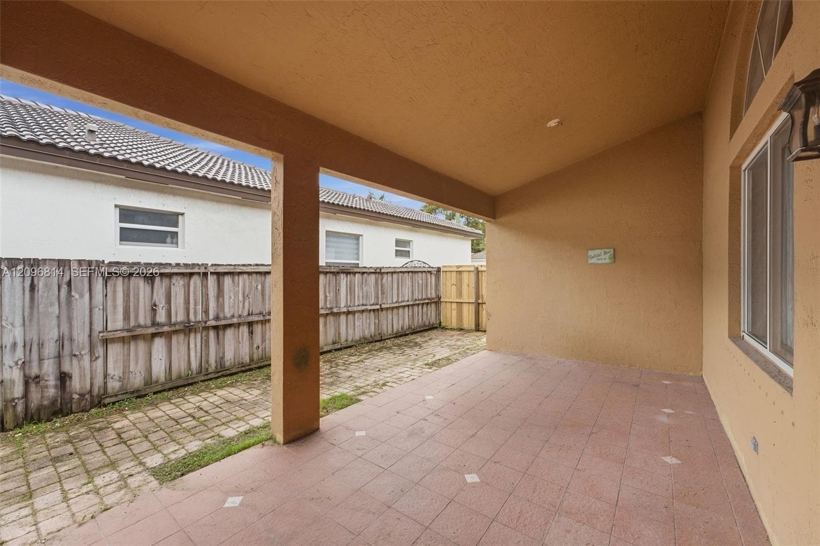 1420 SE 23rd Dr. photo 6