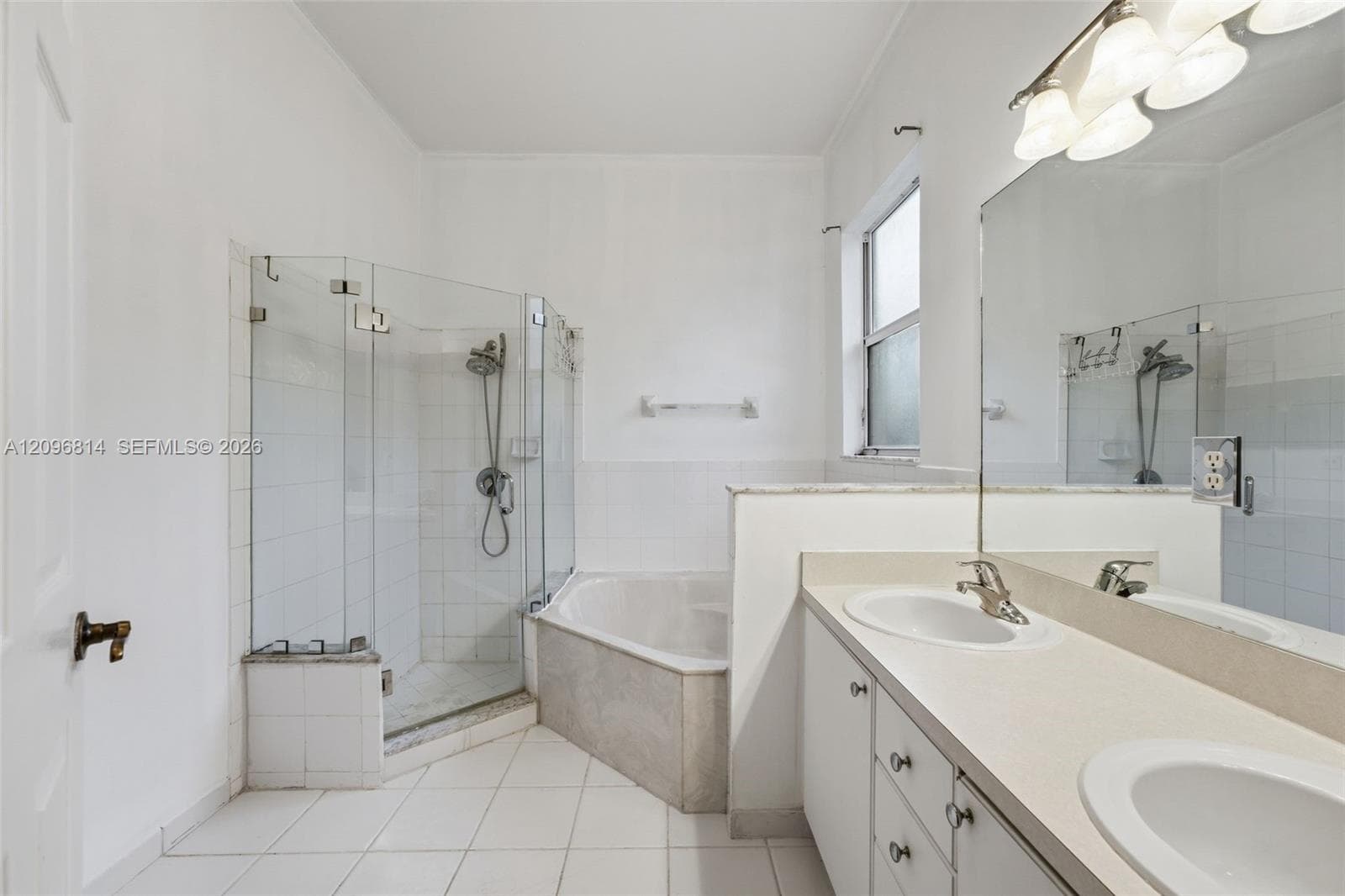 1420 SE 23rd Dr. photo 22