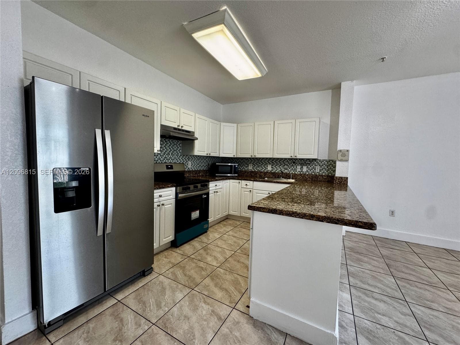 VENETIA VILLAS CONDO · #109 in Hialeah - Photo 3