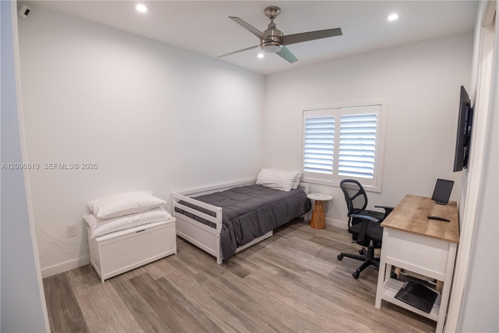 Bedroom #1