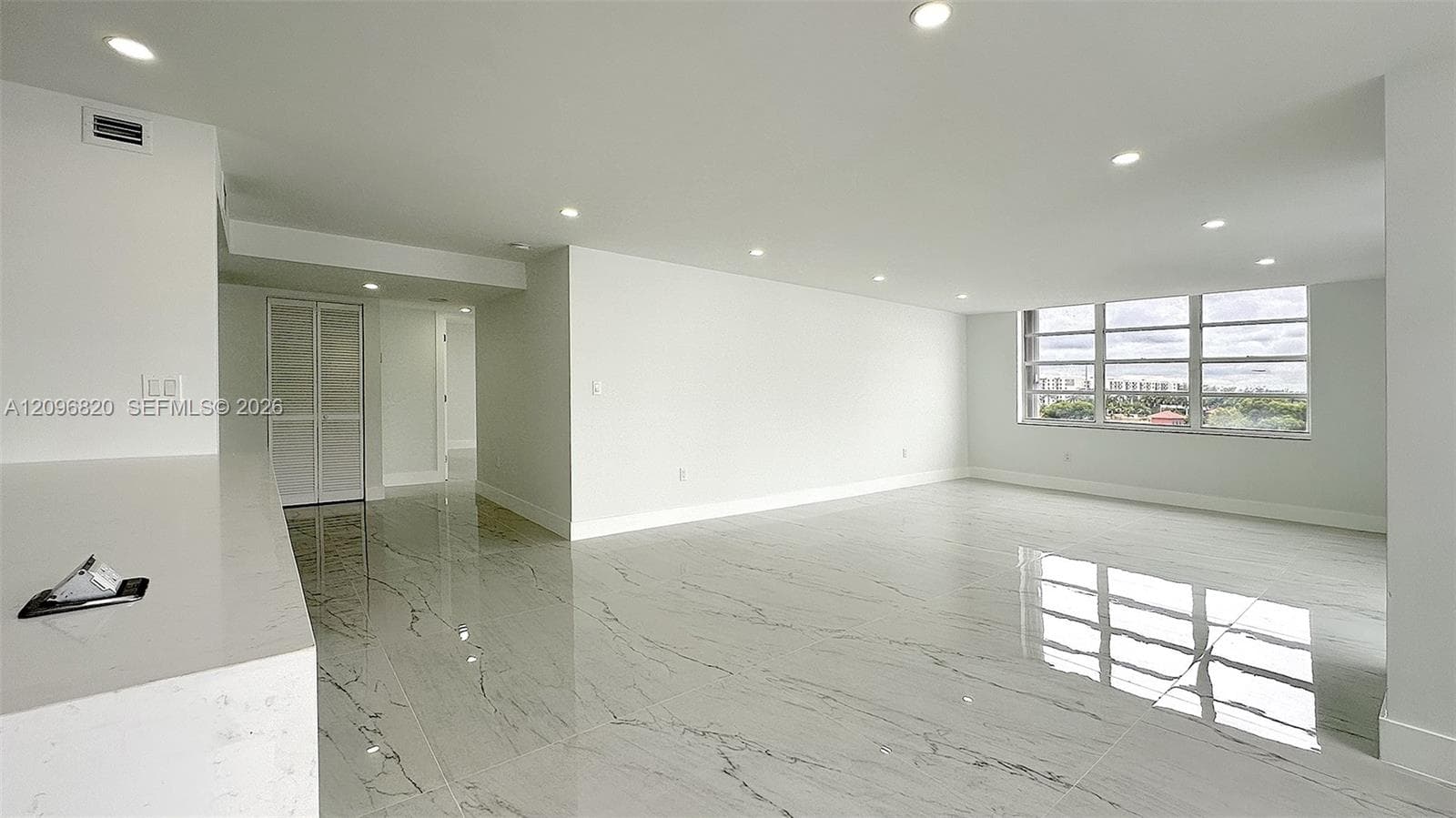 COMMODORE PLAZA CONDO · #505 in Aventura - Photo 8