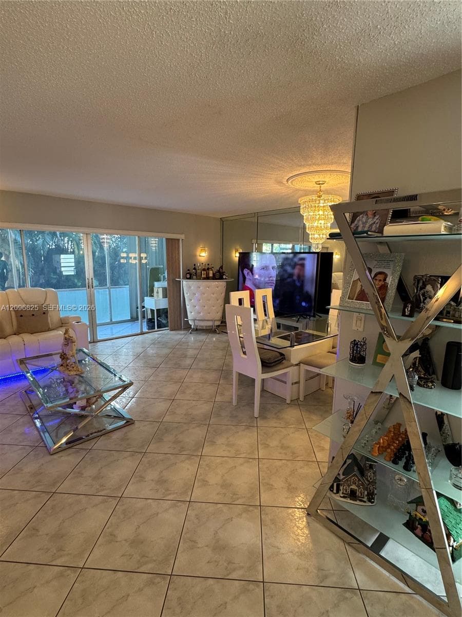 FAIRWAYS ROYALE CONDO · #101 in Hallandale Beach - Photo 14