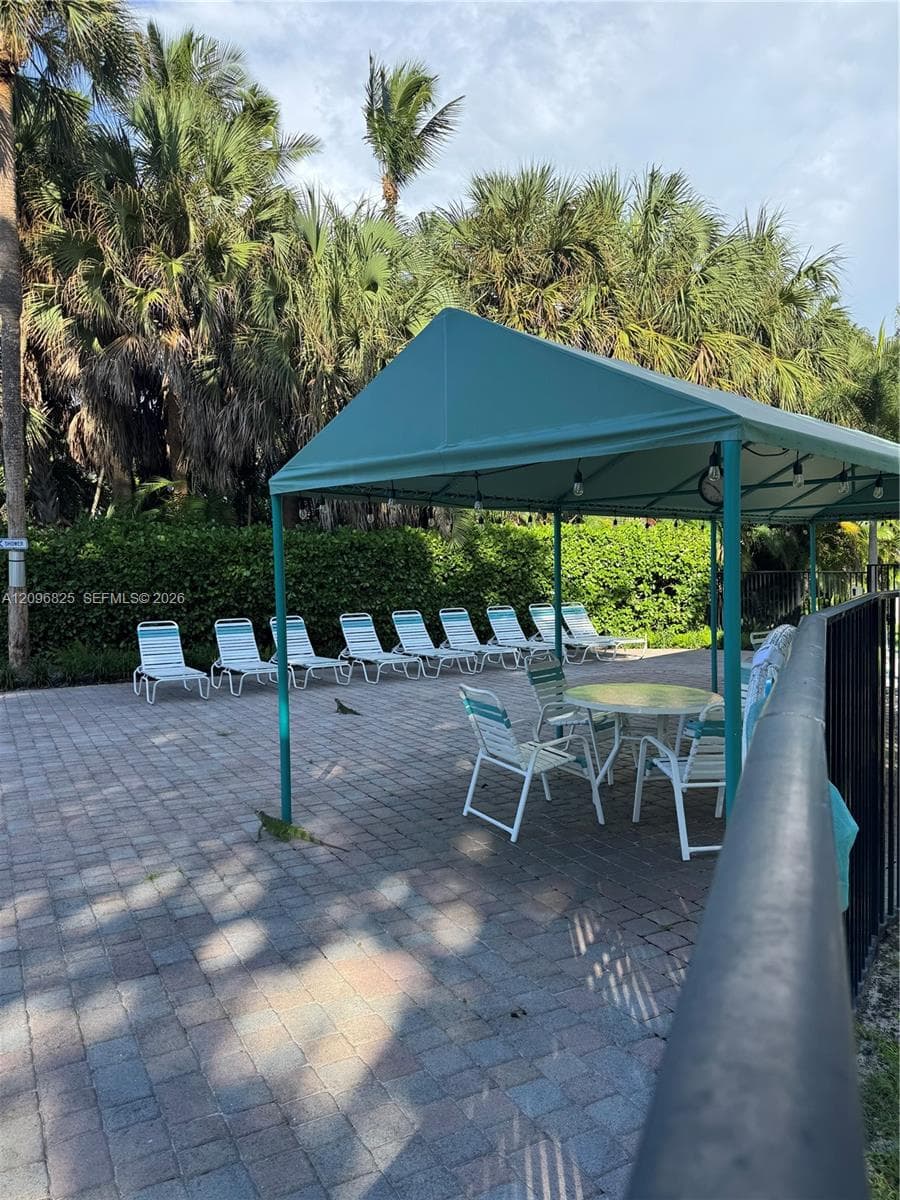 FAIRWAYS ROYALE CONDO · #101 in Hallandale Beach - Photo 51