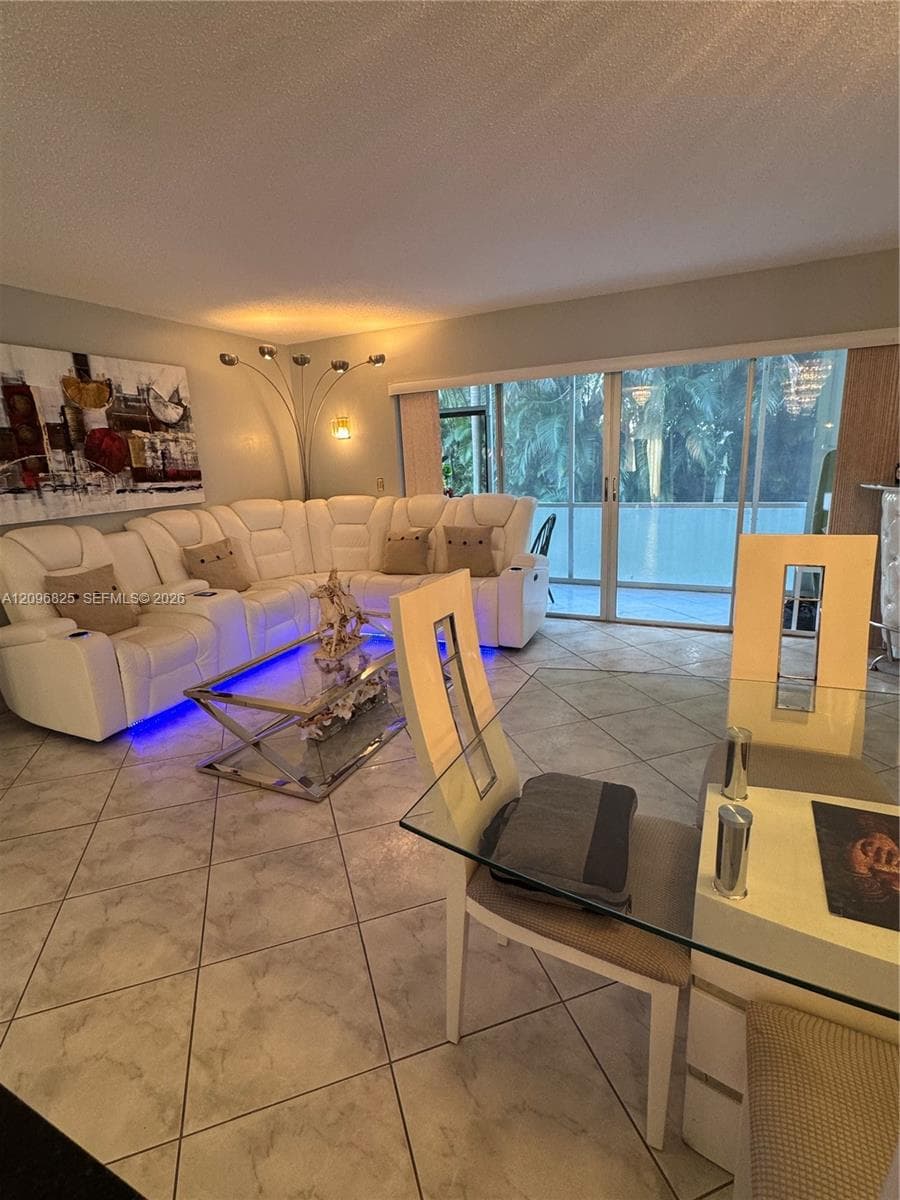 FAIRWAYS ROYALE CONDO · #101 in Hallandale Beach - Photo 15