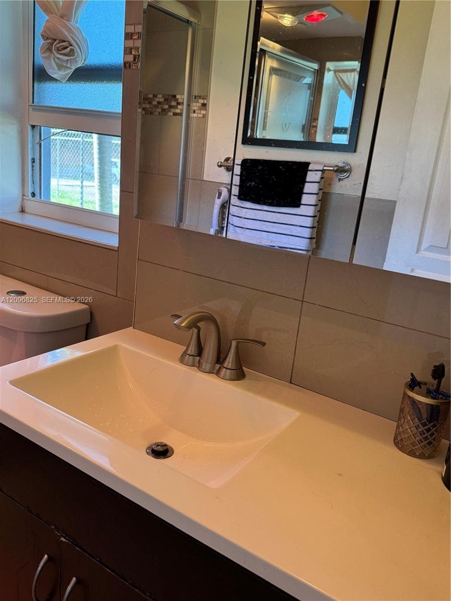 FAIRWAYS ROYALE CONDO · #101 in Hallandale Beach - Photo 39