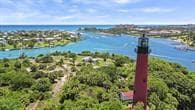 2812GrandeLighthouse