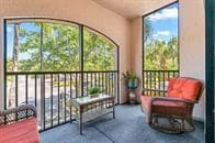 2812GrandeBalcony